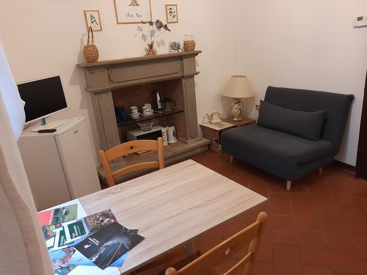 La Casina Della Volpe Apartment Prato  Ngoại thất bức ảnh